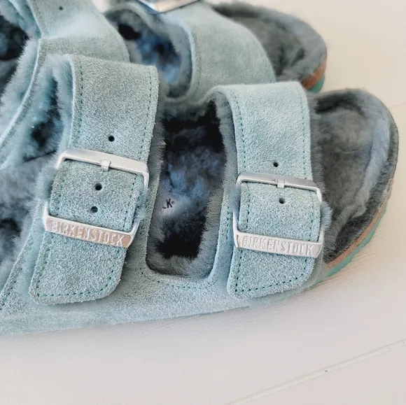 🆕️ Birkenstock Arizona Shearling Suede Leather Sandals in Beryl - Like New