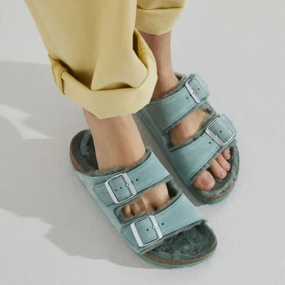 🆕️ Birkenstock Arizona Shearling Suede Leather Sandals in Beryl - Like New