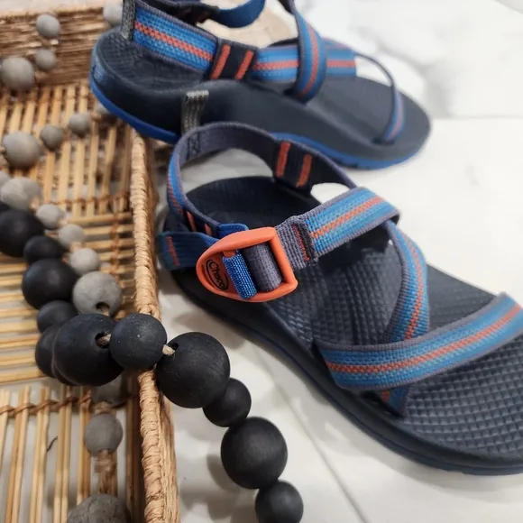 [ CHACO]  Z1 ecotread waterproof boys size 4 sandal, blue and orange