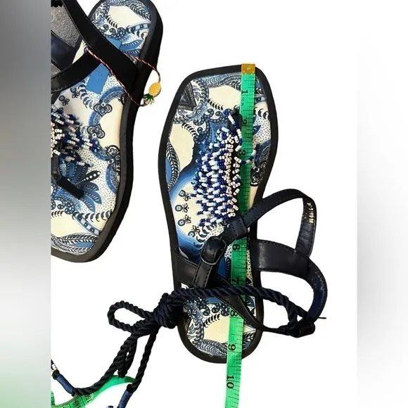▶️ Farm Rio ◀️ BLUE TILE BLACK BANANA BEADED FLAT SANDAL - Size 6