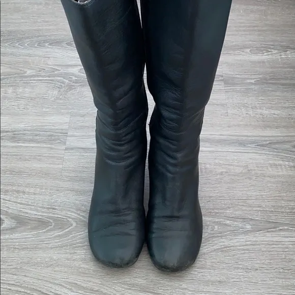 ❤️ Gentle Souls Classic Wedge Heeled Black Boots Size 9M
