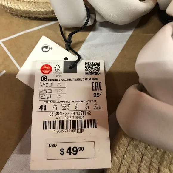 🤎🤍🤎 NWT ZARA Flat Stripy Sandals, Size 41