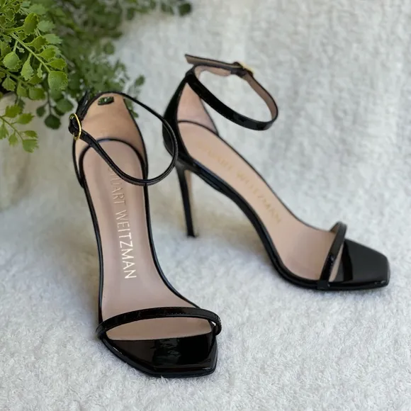 -Stuart Weitzman Nudistcurve Patent leather Ankle strap sandals women size 11🌸