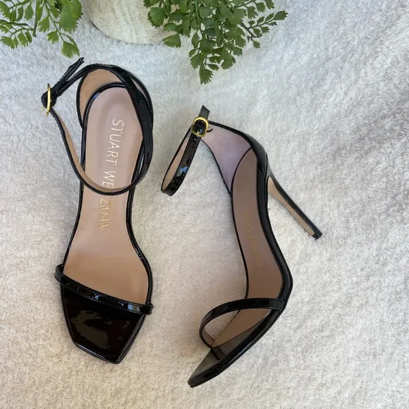 -Stuart Weitzman Nudistcurve Patent leather Ankle strap sandals women size 11🌸