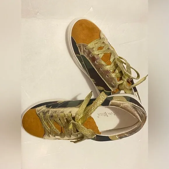 🛍️ unisex Dale Multy Camouflage fashion Sneaker Size: 71/2
