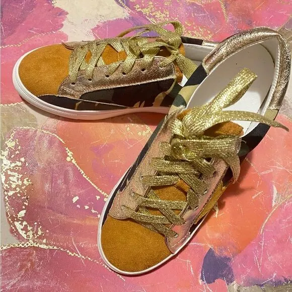 🛍️ unisex Dale Multy Camouflage fashion Sneaker Size: 71/2