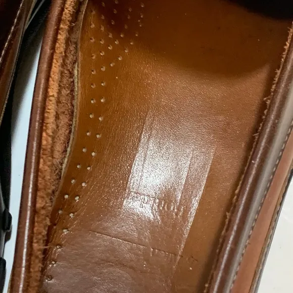10 / Allen Edmonds Men's Brown Leather Loafers