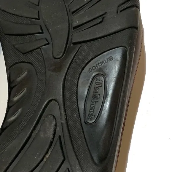 10 / Allen Edmonds Men's Brown Leather Loafers