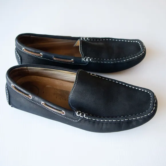 1901 Nubuck Leather Bermuda Driving Loafers Navy Blue