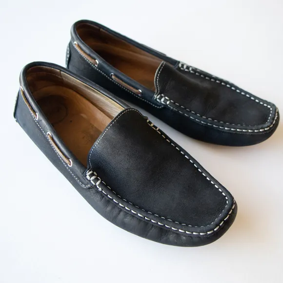 1901 Nubuck Leather Bermuda Driving Loafers Navy Blue