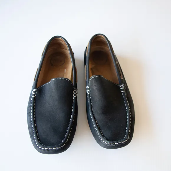 1901 Nubuck Leather Bermuda Driving Loafers Navy Blue