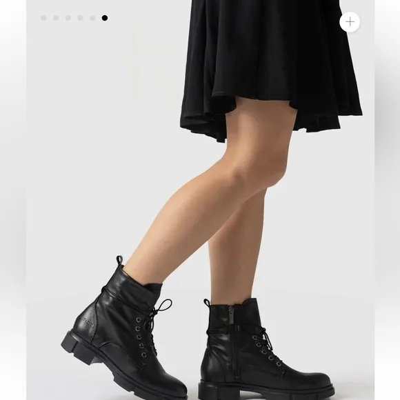$269 Saint   Sofia Noho Boot -Black Combat Moto Boots Size 7
