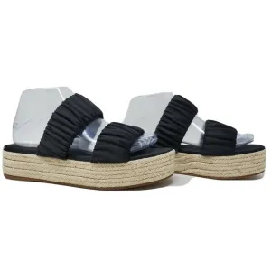 $375 Mercedes Castillo Yolanda Platform Sandals