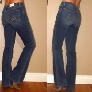 7 For All Mankind A Pocket Distressed Flare Jeans, NWOT,  Sz 30