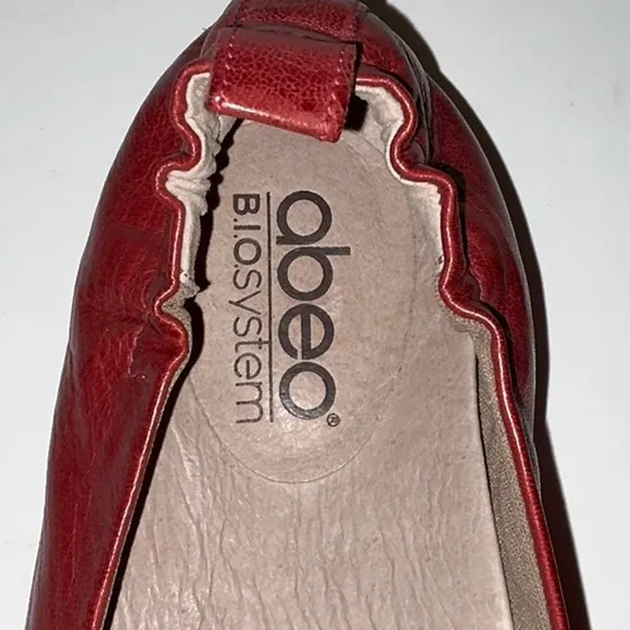 Abeo, B.I.O. System Red Leather Loafers, Size 7N