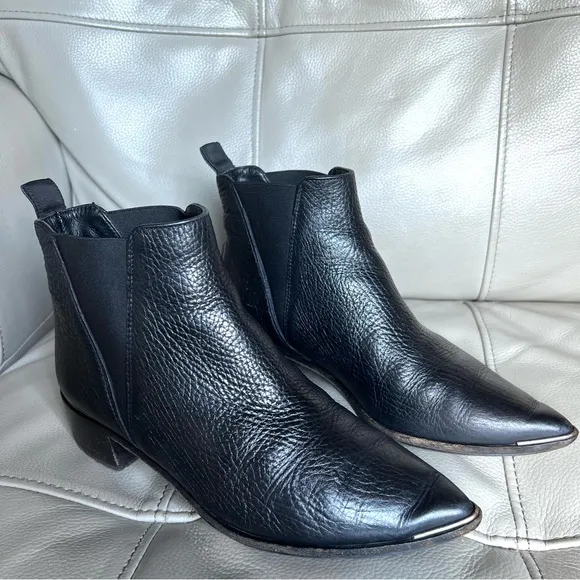 Acne Studios Jensen Grain Chelsea Leather Ankle Boots Sz 37 US 6 Black Classic