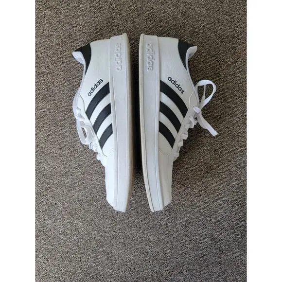 Adidas Breaknet White Black Sleek Fashion Sneakers Size 10 Men's