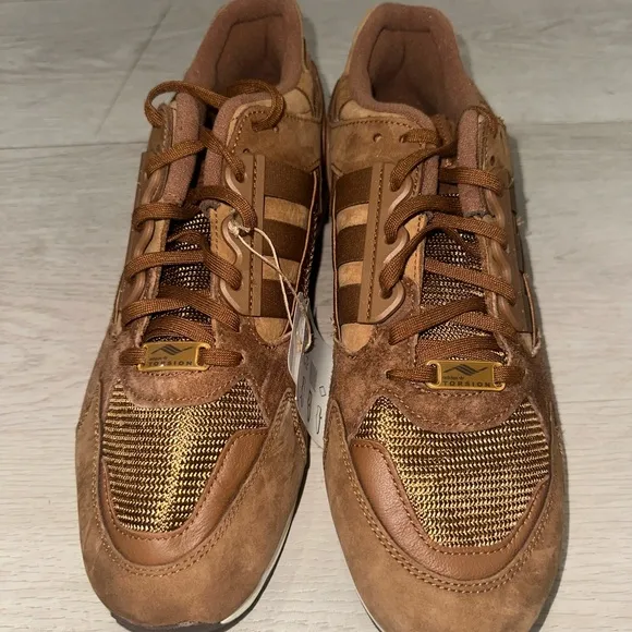 Adidas Brown Schokohase Sneakers with Retro Design