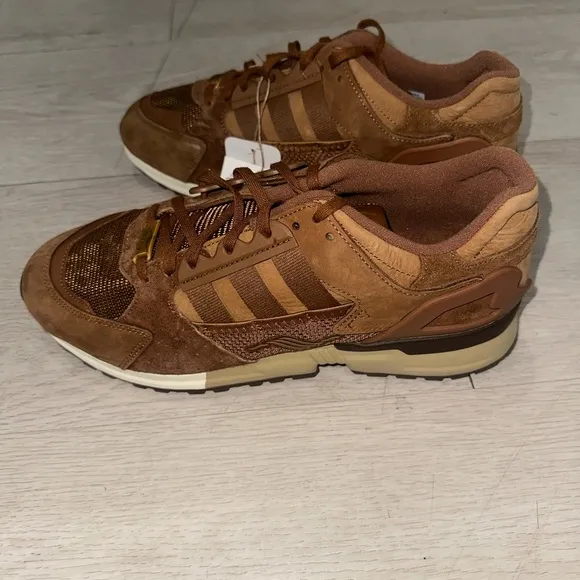 Adidas Brown Schokohase Sneakers with Retro Design
