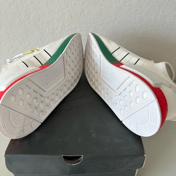 Adidas Ciudad de Mexico Sneakers