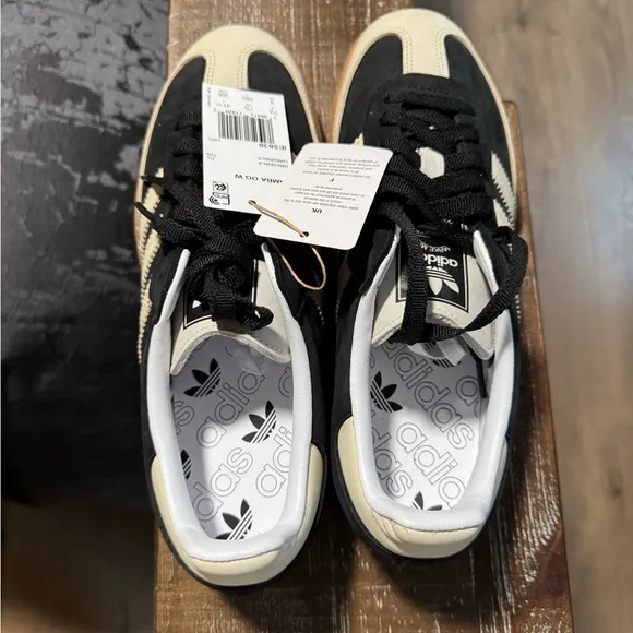 Adidas Men's Black and Cream Sneakers