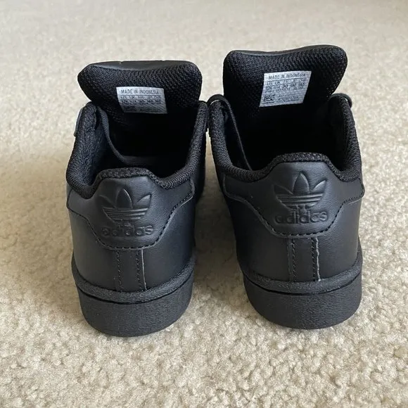 Adidas Originals Superstar Shell Toe Black Youth Sneakers FU7715 Size 12