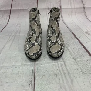 Aera Women’s Size 8 Snakeskin Print Ankle Boots Booties Leather Italy