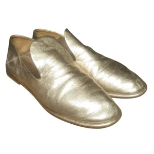 AGL | Gold Leather Loafers in Size EU 38 / US 8