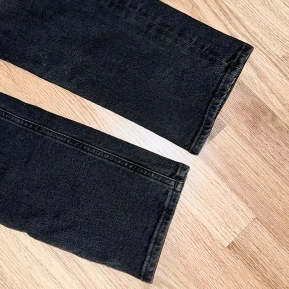 AGOLDE Riley Black Pepper Wash Straight Crop Leg Jeans 27‎