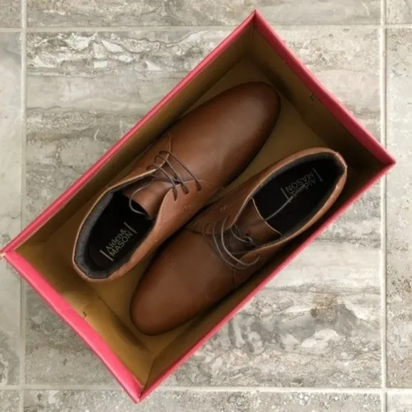 Aiden &amp; Mason Chukka Boots Lace-Up Leather Brown Tan Men's Size 10 New in Box