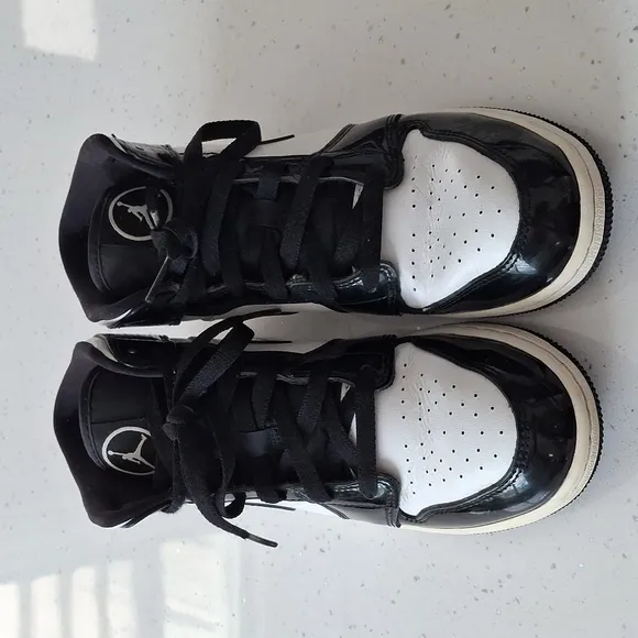 Air Jordan 1 Mid All-Star Carbon Fiber Retro Black White Sz 7.5