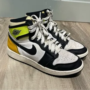 Air Jordan 1 Nike retro high OG Volt white mid‎ sneakers youth size 4.5
