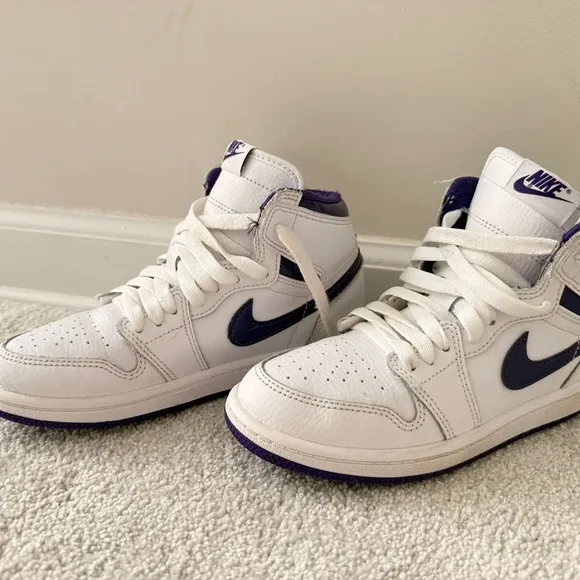 Air Jordan 1 Retro High “Court Purple” – Size 2Y