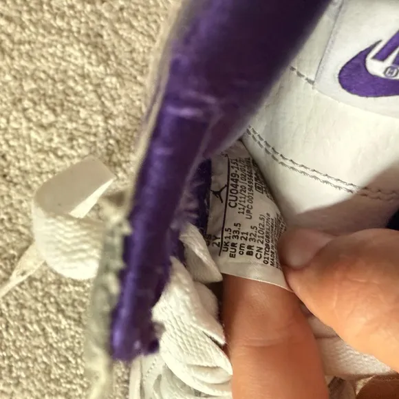 Air Jordan 1 Retro High “Court Purple” – Size 2Y