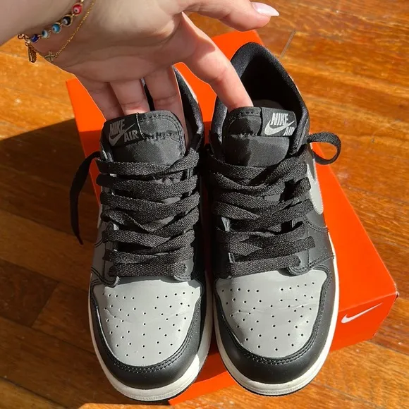 Air Jordan 1 Retro Low OG 'Shadow' Nike Sneakers