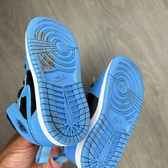 Air Jordan 1 Retro Mid University Blue &amp; Black Toddler Sneakers size 6