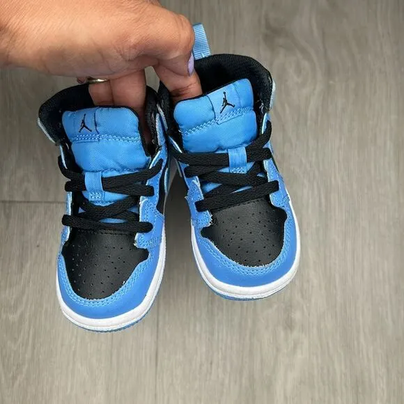 Air Jordan 1 Retro Mid University Blue &amp; Black Toddler Sneakers size 6