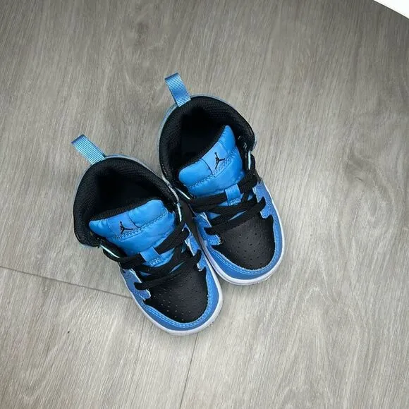 Air Jordan 1 Retro Mid University Blue &amp; Black Toddler Sneakers size 6