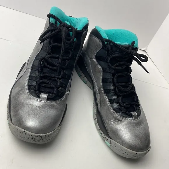 Air Jordan 10 Retro 'Lady Liberty” 2015 Men’s Sneakers Size 9 (705178-045)