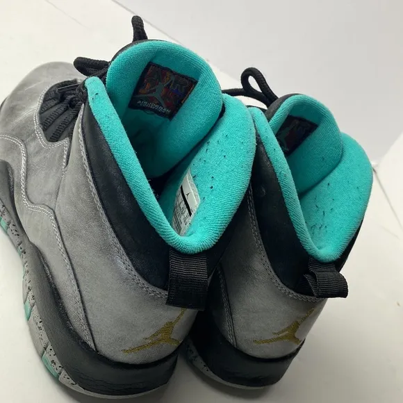 Air Jordan 10 Retro 'Lady Liberty” 2015 Men’s Sneakers Size 9 (705178-045)