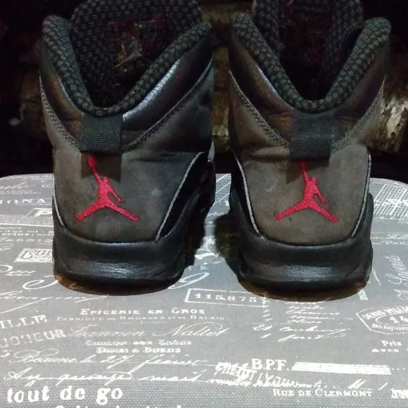 Air Jordan 10 Retro Shadow Sneakers