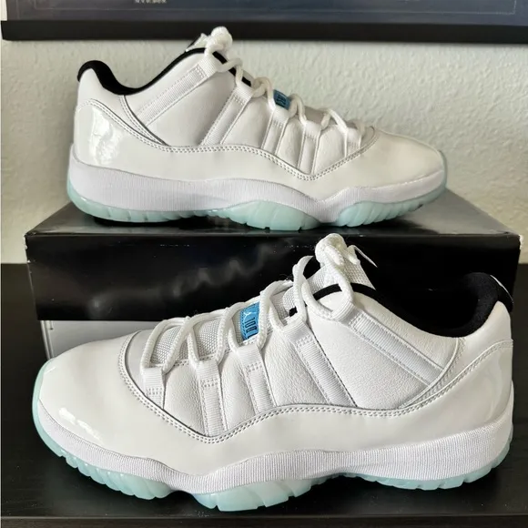 Air Jordan 11 Low “LEGEND BLUE” Size 10 Men’s