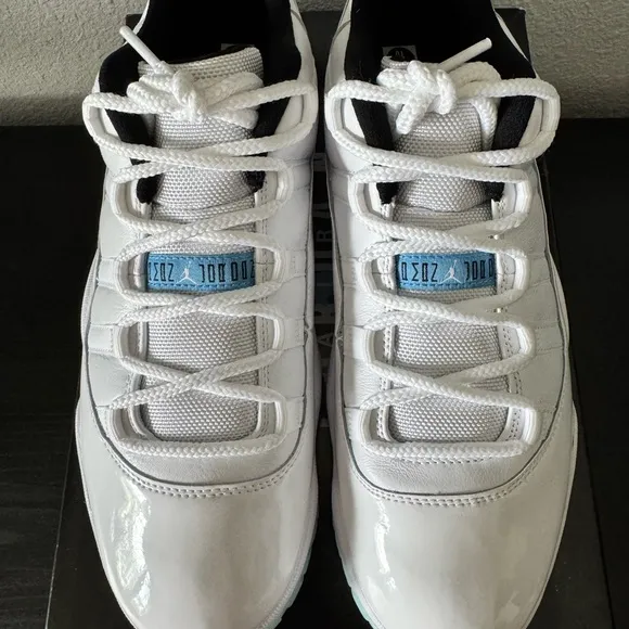 Air Jordan 11 Low “LEGEND BLUE” Size 10 Men’s