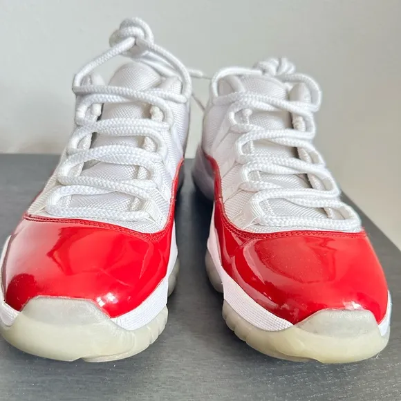 Air Jordan 11 Retro 2016 Low Cherry