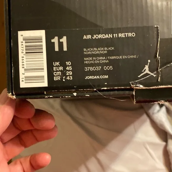 Air Jordan 11 Retro - Black
