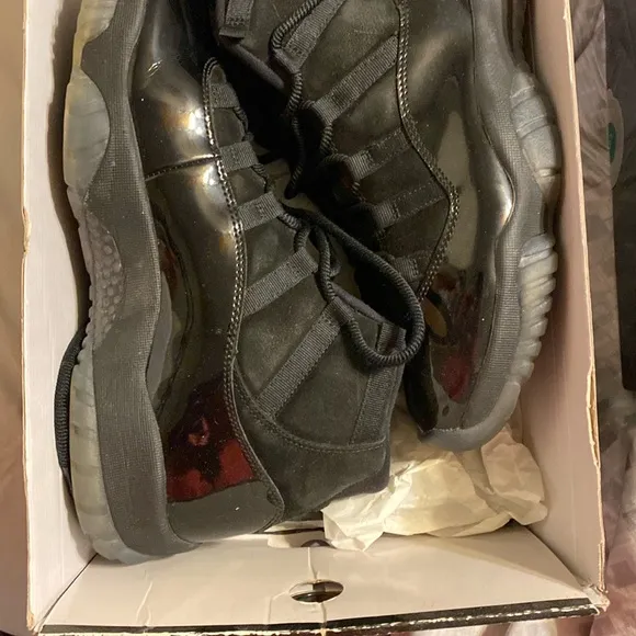 Air Jordan 11 Retro - Black