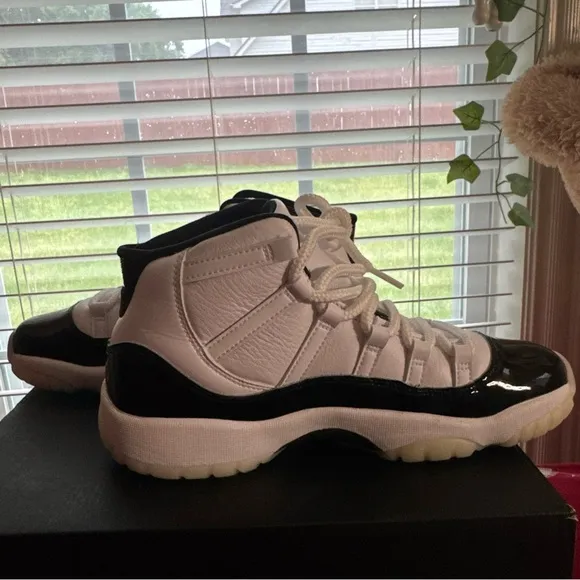 Air Jordan 11 Retro GS Sneakers