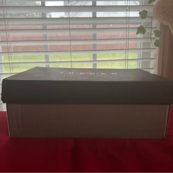 Air Jordan 11 Retro GS Sneakers