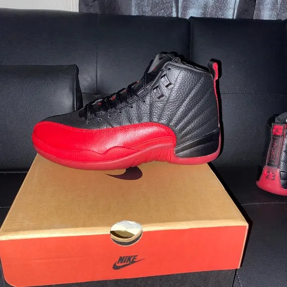 Air Jordan 12 Retro Black/Varsity Red Sneakers