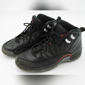Air Jordan 12 Retro (GS) Black and Red (6.5y)